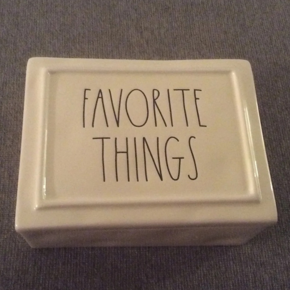 Rae Dunn Favorite Things Jewelry Box NWT - Picture 1 of 3